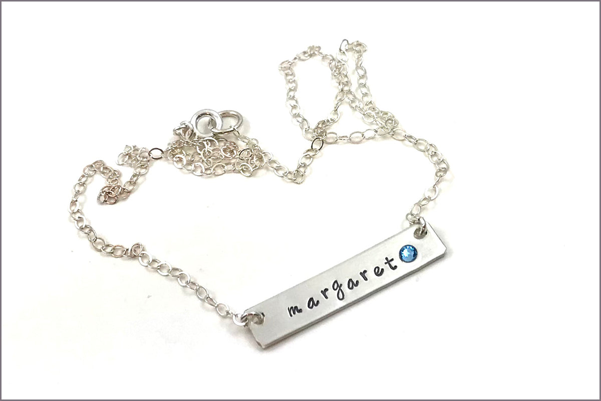 One Name Bar Necklace with Birthstone