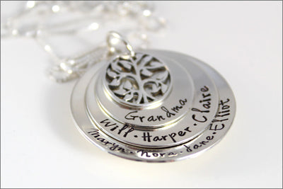 3 Disc Stacked Grandma Necklace with Tree of Life Charm | Personalized Grandma Necklace | Mother's Day Gift for Grandma